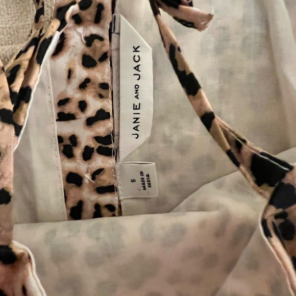 Janie and Jack Girls Leopard Romper Size 5 - Picture 2 of 2